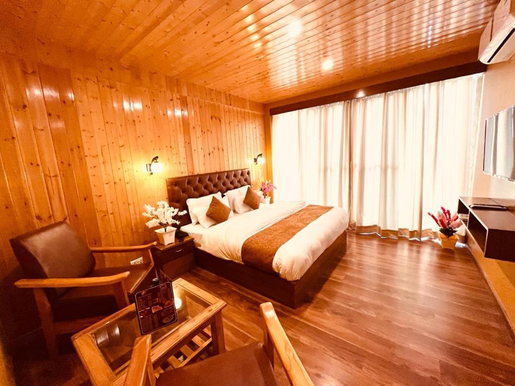Tata Vista Resort Mall Road Manali - Centrally Heated & Air Cooled Exterior foto
