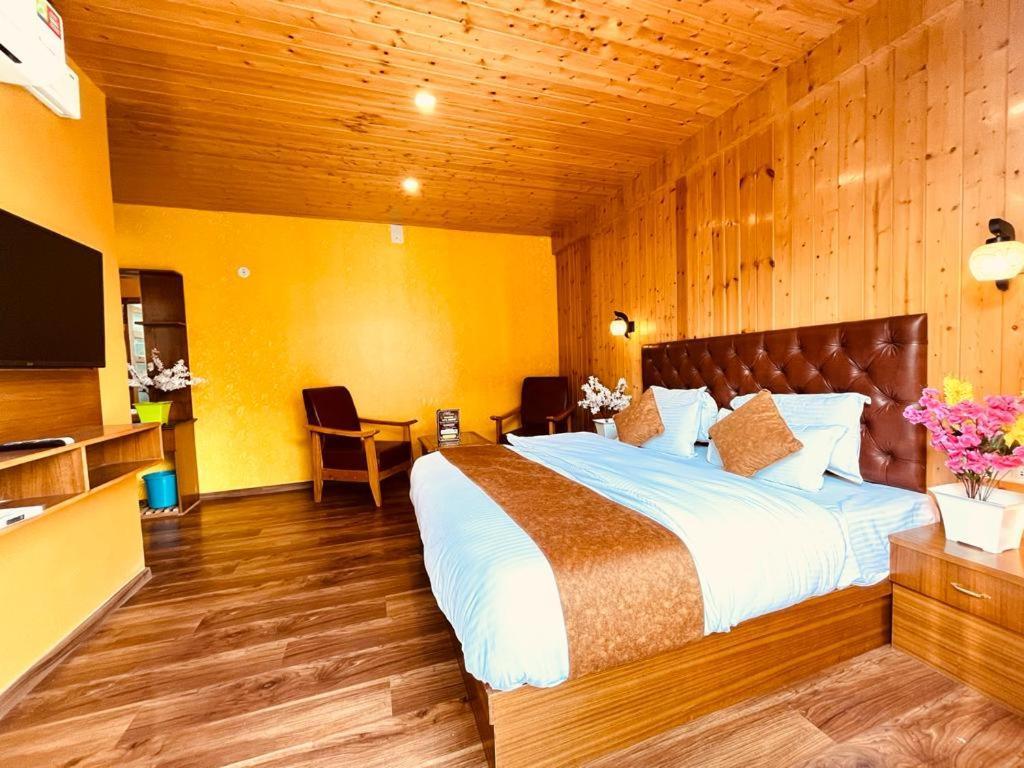 Tata Vista Resort Mall Road Manali - Centrally Heated & Air Cooled Exterior foto